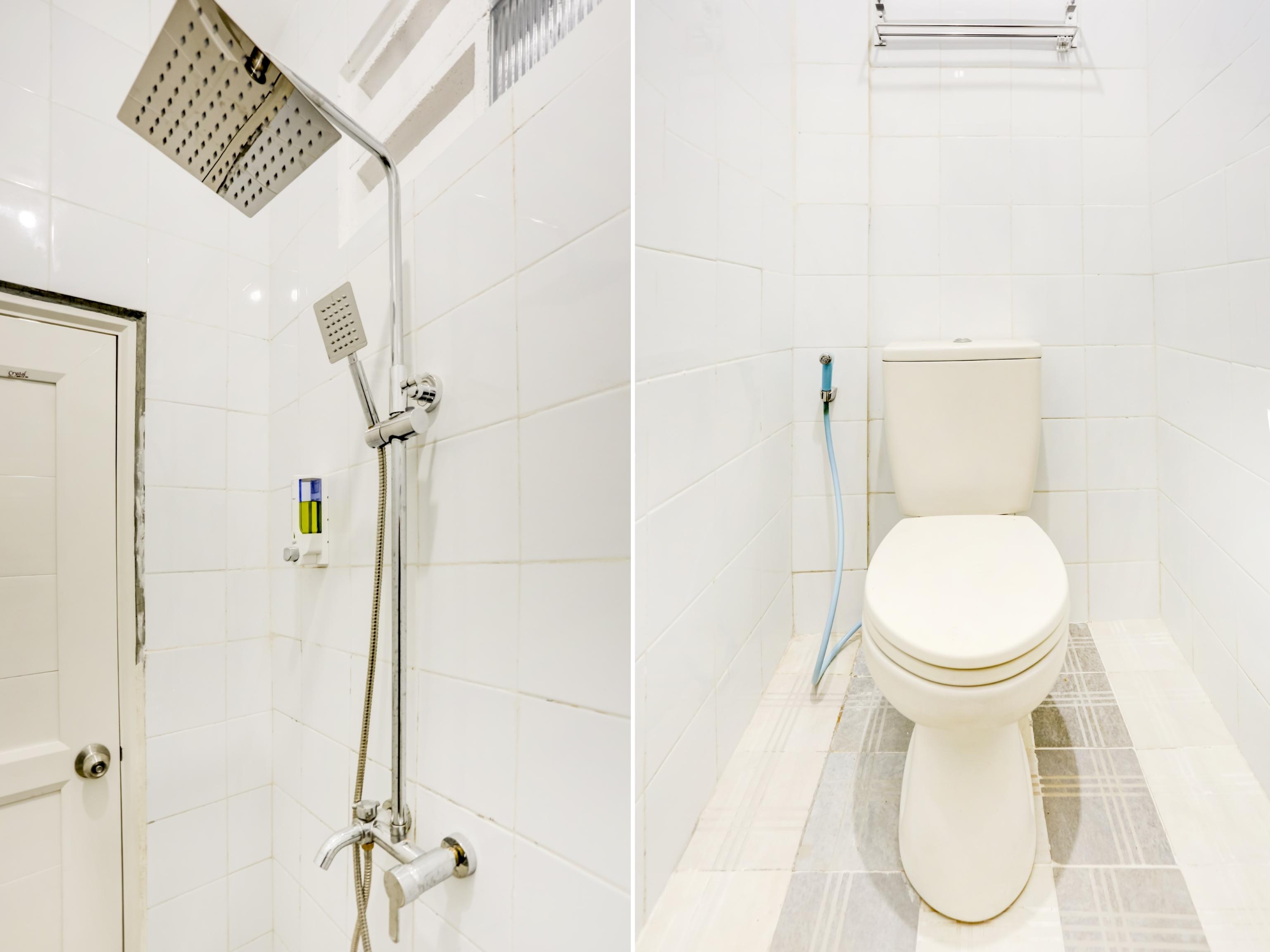 Oyo 90066 Tobana Pejaten House Джакарта Экстерьер фото